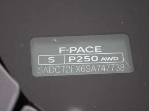 Used 2025 Jaguar F-PACE R-Dynamic S AWD/4WD image 41