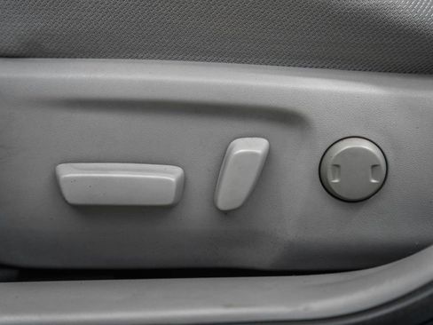 Used 2012 Toyota Camry LE image 24