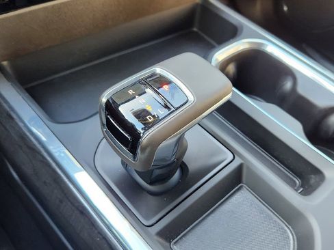 Used 2024 Chevrolet Silverado 1500 LTZ w/ Technology Package image 27