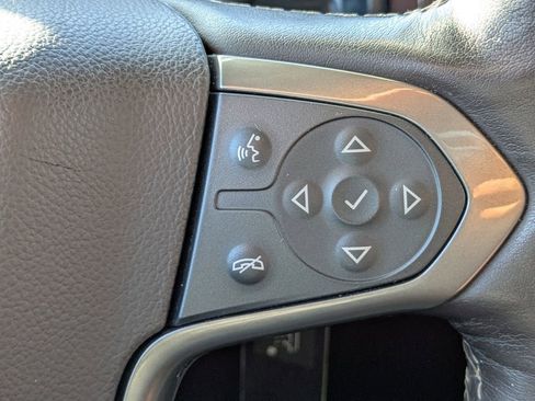 Used 2018 Chevrolet Silverado 1500 High Country image 26