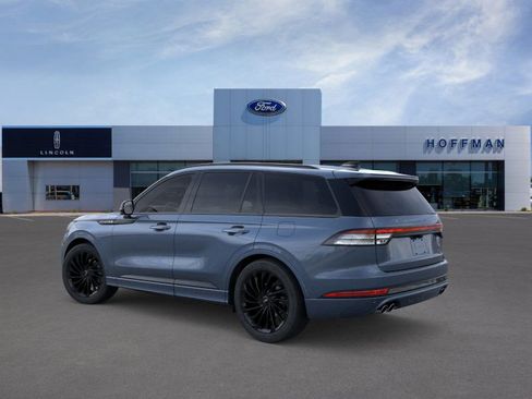 New 2025 Lincoln Aviator Reserve w/ Jet Appearance Package image 4
