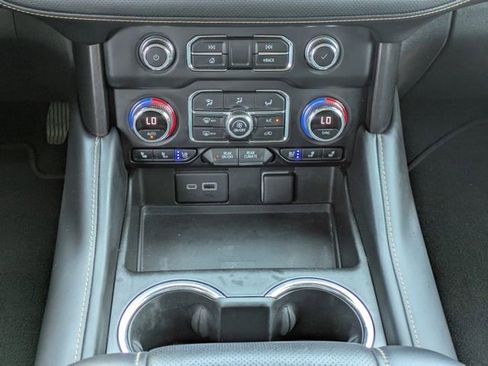 Used 2021 GMC Yukon AT4 AWD/4WD image 22