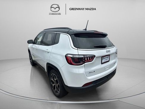 Used 2026 Jeep Compass Limited AWD/4WD image 6