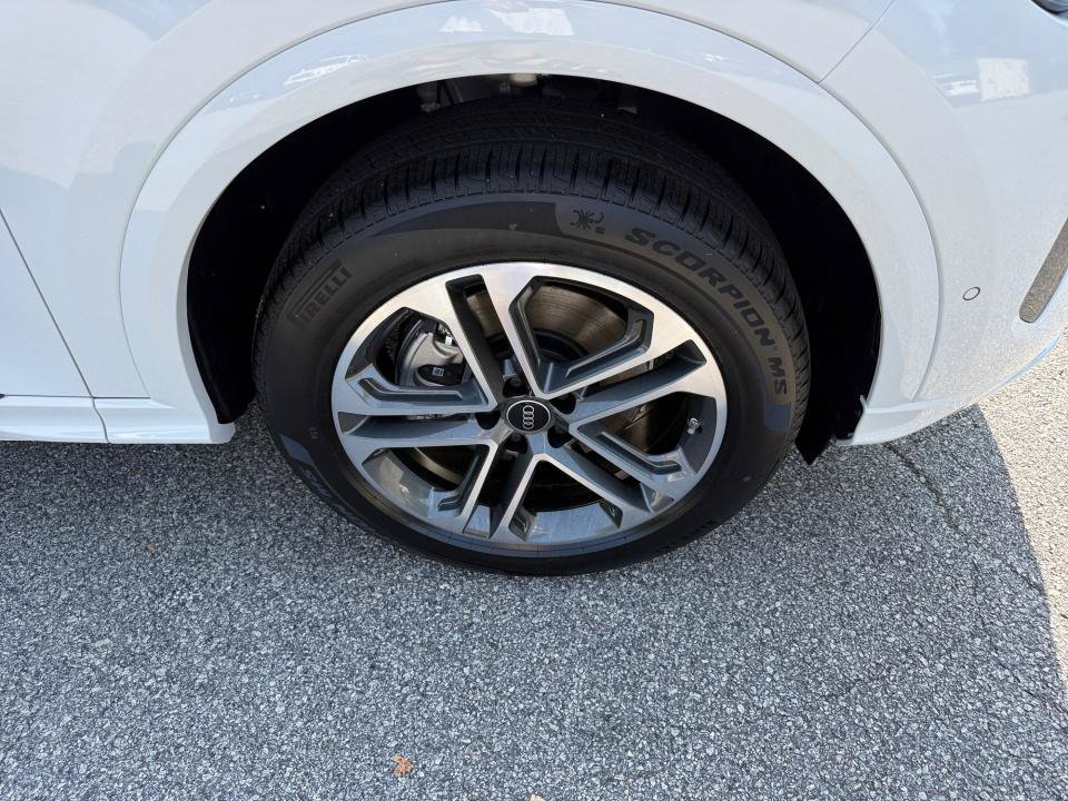 New 2026 Audi Q5 Premium AWD/4WD image 25