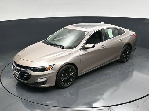 Used 2024 Chevrolet Malibu LT FWD image 51