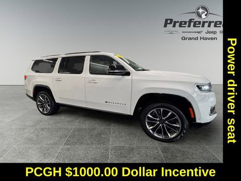 Used 2024 Jeep Wagoneer L Series III w/ Premium Group I image 8