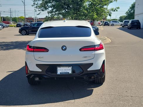 Certified 2024 BMW X4 xDrive30i w/ M Sport Package AWD/4WD image 5