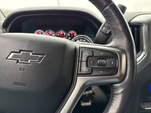 Used 2021 Chevrolet Silverado 1500 RST image 17