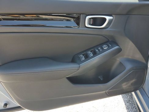 Used 2023 Honda Civic Sport Touring image 18