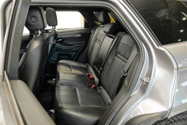 Used 2023 Land Rover Range Rover Evoque R-Dynamic S AWD/4WD image 46