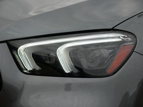 Used 2022 Mercedes-Benz GLE 53 AMG AMG GLE 53 image 9