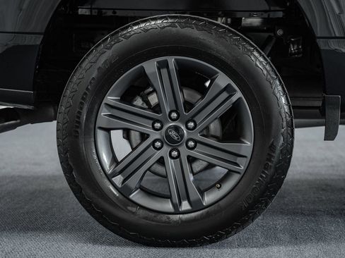 Certified 2023 Ford F150 Lariat w/ Equipment Group 502A High image 23