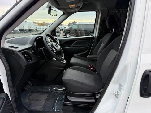 Used 2022 RAM ProMaster City Tradesman image 12