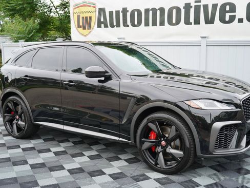Used 2021 Jaguar F-PACE SVR AWD/4WD image 2