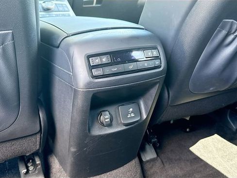 Used 2020 Hyundai Palisade Limited FWD image 21