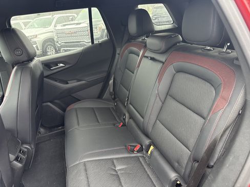 Used 2025 Chevrolet Equinox RS w/ Safety and Technology Package image 12