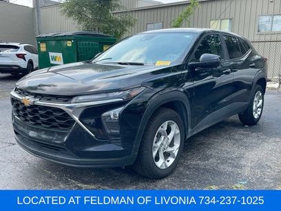 Used 2024 Chevrolet Trax LS w/ LS Convenience Package