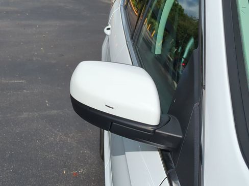 Certified 2023 Ford Edge SEL image 12