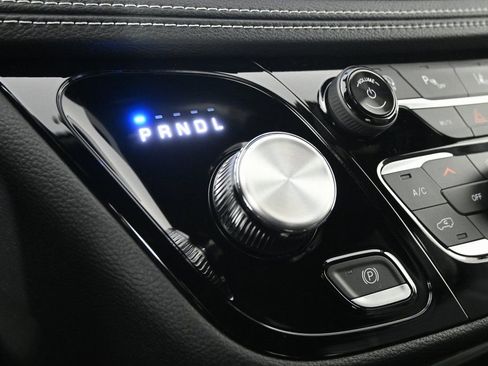 New 2026 Chrysler Pacifica Select image 31