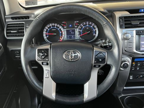 Used 2018 Toyota 4Runner Limited image 33