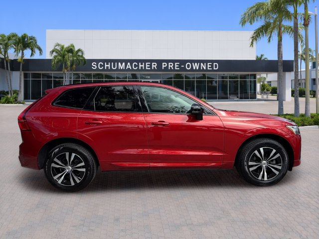 Used 2024 Volvo XC60 B5 Core AWD/4WD image 8
