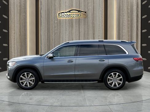 Used 2022 Mercedes-Benz GLS 450 4MATIC image 4