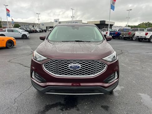 Used 2024 Ford Edge SEL w/ Convenience Package AWD/4WD image 2