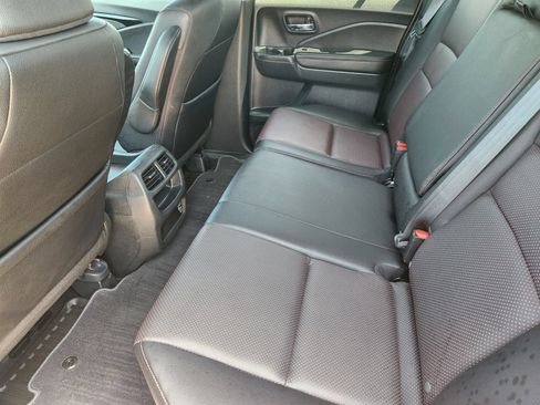 Used 2023 Honda Ridgeline Black Edition image 33