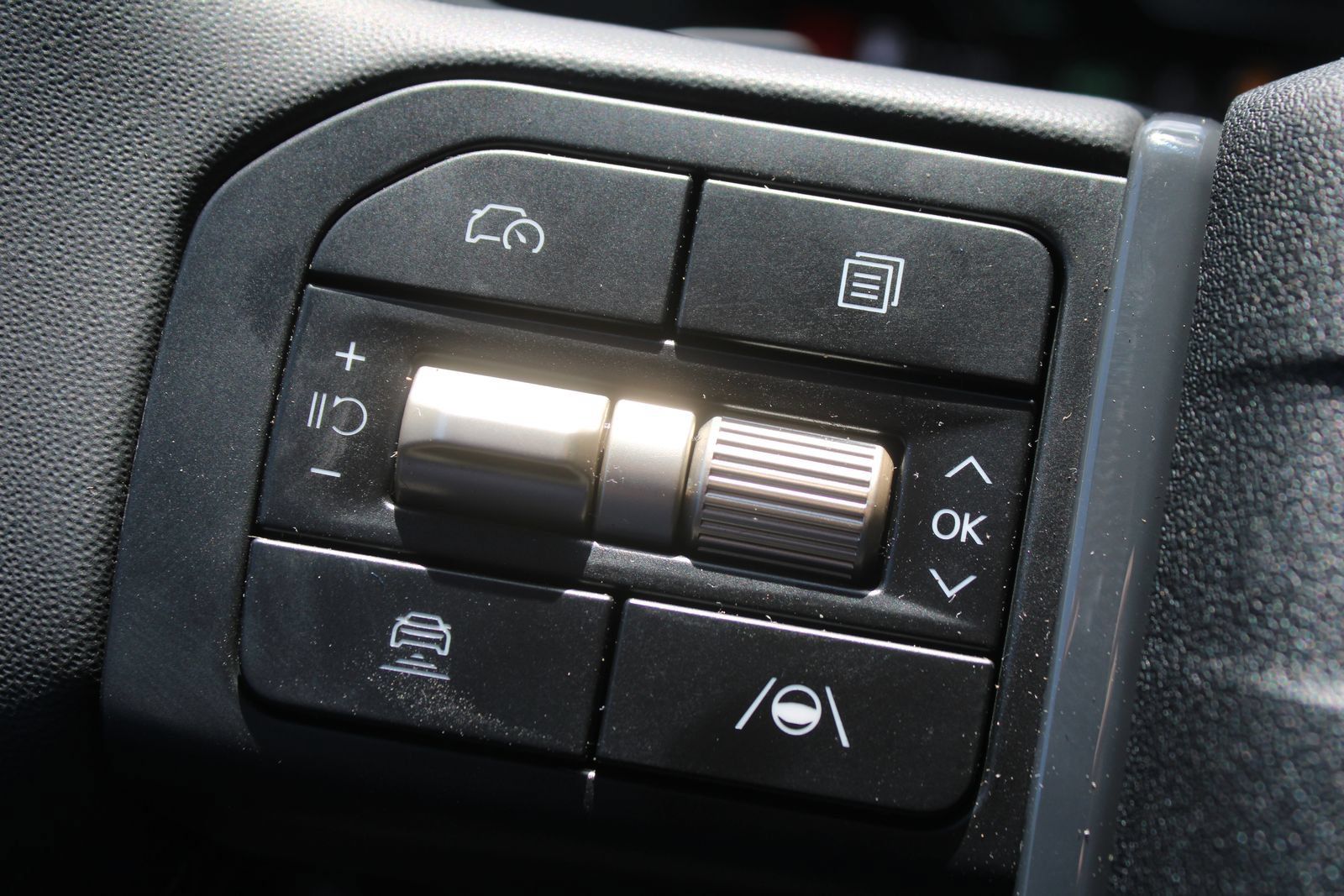 New 2027 Kia Telluride SX FWD image 31