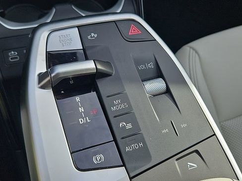 New 2026 BMW X1 xDrive28i w/ Technology Package image 15
