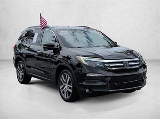 Used 2016 Honda Pilot Touring video 3