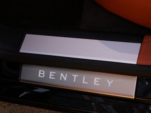 New 2026 Bentley Flying Spur Plug-In Hybrid AWD/4WD image 18