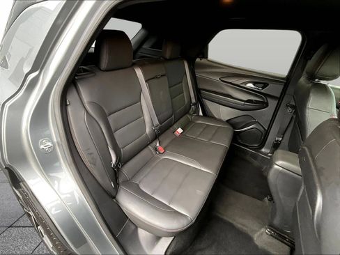 Used 2024 Chevrolet TrailBlazer RS AWD/4WD image 28