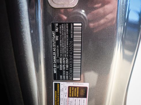 Used 2017 Mercedes-Benz C 300 4MATIC Cabriolet image 35