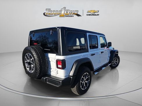 Used 2024 Jeep Wrangler Sport S image 8