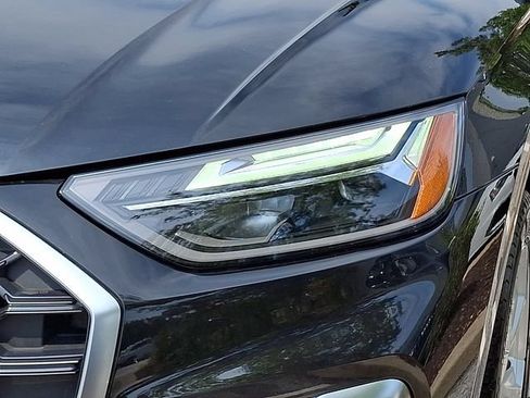 Certified 2025 Audi Q5 2.0T Premium Plus w/ Premium Plus Package AWD/4WD image 9