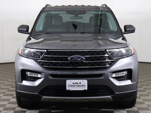 Used 2023 Ford Explorer XLT w/ Equipment Group 202A AWD/4WD image 10