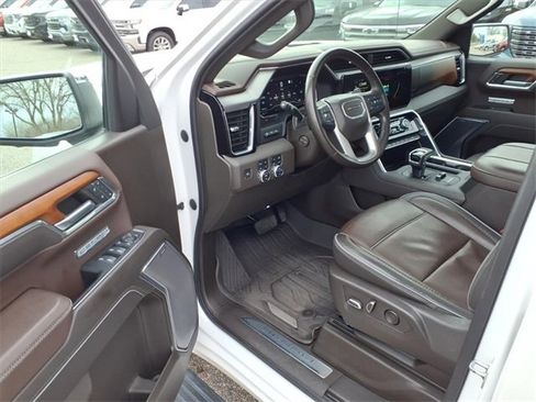 Used 2023 GMC Sierra 1500 Denali w/ Denali Reserve Package image 10