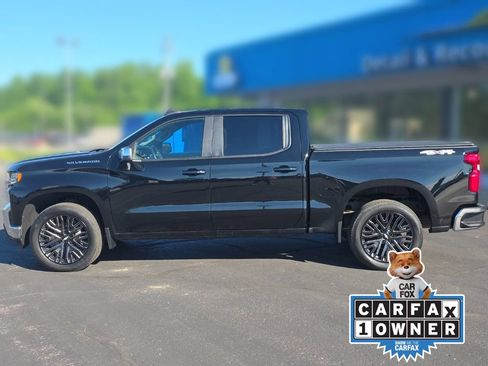 Used 2022 Chevrolet Silverado 1500 LT w/ Safety Package AWD/4WD image 3