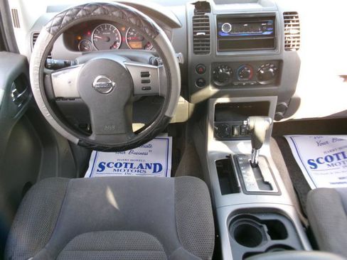 Used 2007 Nissan Pathfinder SE RWD image 12
