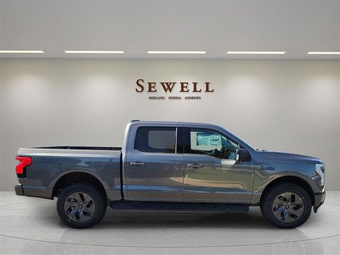 New 2025 Ford F150 Lightning Flash image 7