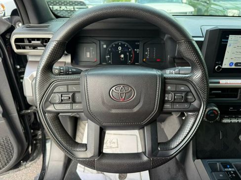 Used 2025 Toyota Tacoma SR5 RWD image 5