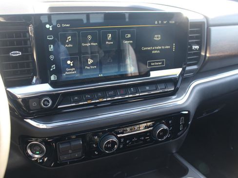 Used 2024 Chevrolet Silverado 1500 High Country w/ High Country Premium Package image 26