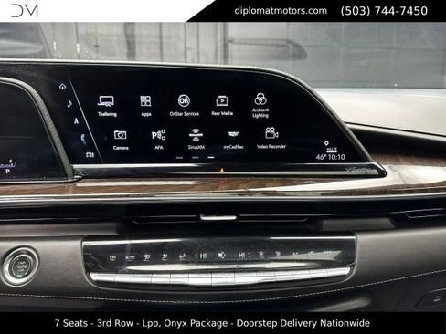 Used 2023 Cadillac Escalade ESV Sport Platinum w/ LPO, ONYX Package AWD/4WD image 42