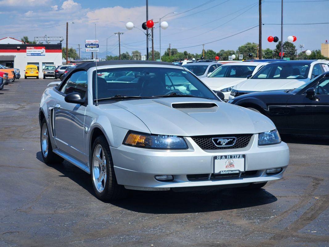Used 2004 Ford Mustang GT RWD image 5