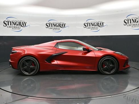 Used 2025 Chevrolet Corvette Stingray Premium Conv w/ Stealth Interior Trim Package RWD image 8