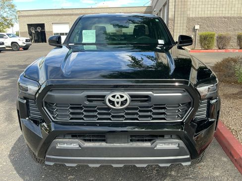Certified 2026 Toyota Tacoma SR5 RWD image 22