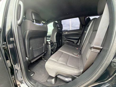 Used 2021 Jeep Grand Cherokee Freedom Edition RWD image 26