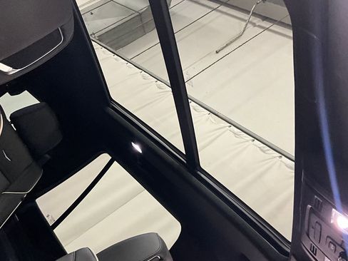 Used 2024 Cadillac Escalade Sport w/ Heavy-Duty Trailer Package image 22