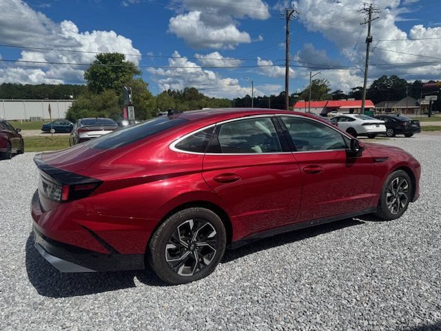 Used 2025 Hyundai Sonata SEL FWD image 6